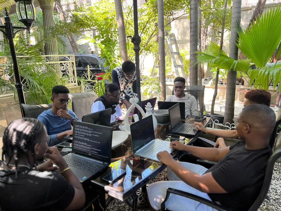 Achiv Teknolojik: Sit wèb ak Aplikasyon Ayisyen yo te lanse an 2024