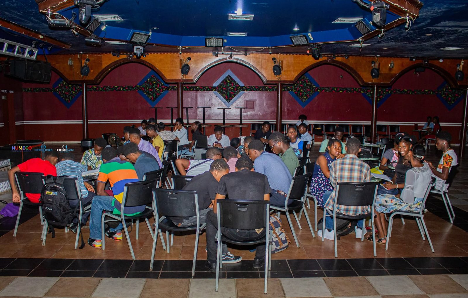 Coding Club Haïti vin tounen yon aktè kle nan inovasyon teknolojik an Ayiti. Coding Club Haïti vin tounen yon aktè kle nan inovasyon teknolojik an Ayiti.