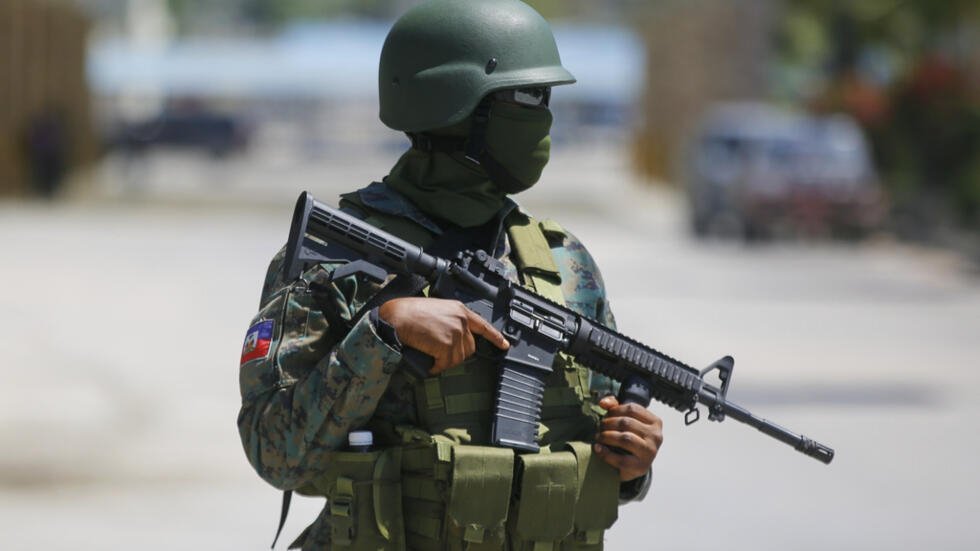 FAD’H   Forces Armées d’Haïti 